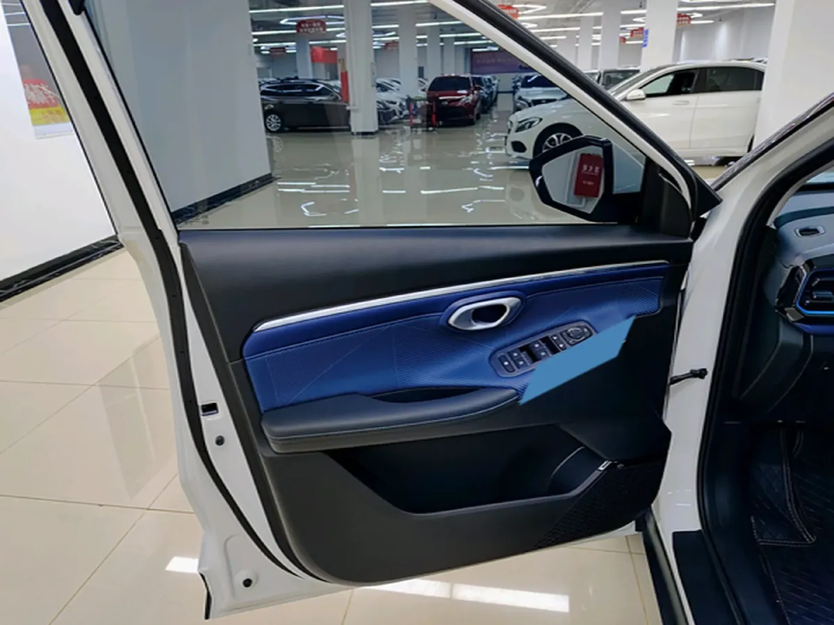 2023 GAC Trumpchi GS3 1.5T 177HP L4 7DCT,autocango,china used car exporter,china ev exporter,chinese used car exporter,chinese used ev exporter