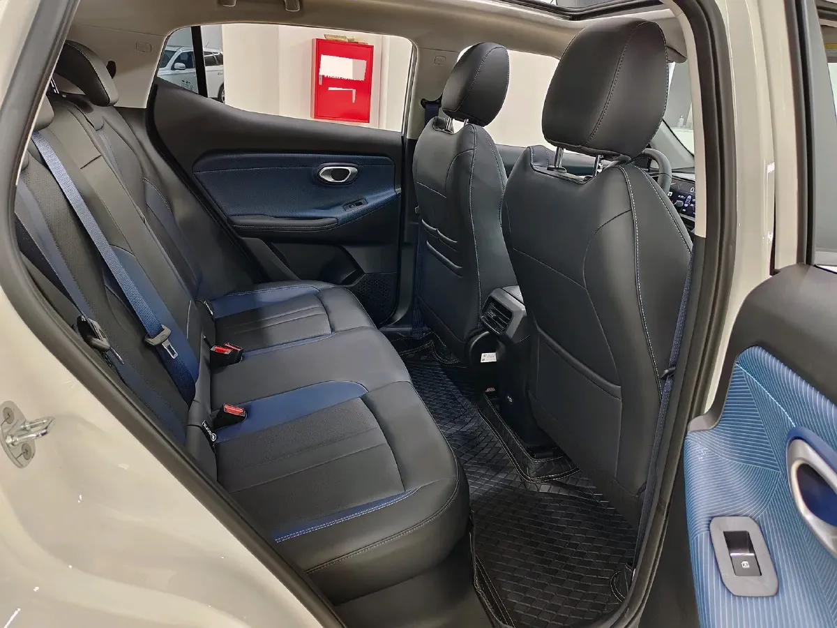 2023 GAC Trumpchi GS3 1.5T 177HP L4 7DCT,autocango,china used car exporter,china ev exporter,chinese used car exporter,chinese used ev exporter