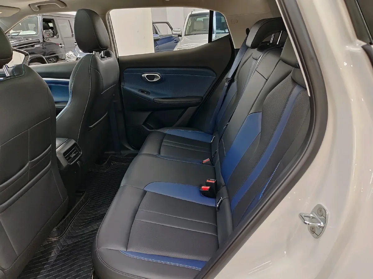 2023 GAC Trumpchi GS3 1.5T 177HP L4 7DCT,autocango,china used car exporter,china ev exporter,chinese used car exporter,chinese used ev exporter