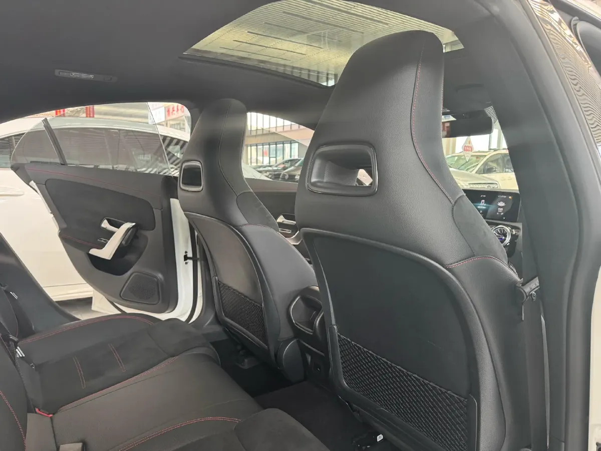 2022 Buick GL8 2.0T 237HP L4 9AT,autocango,china used car exporter,china ev exporter,chinese used car exporter,chinese used ev exporter