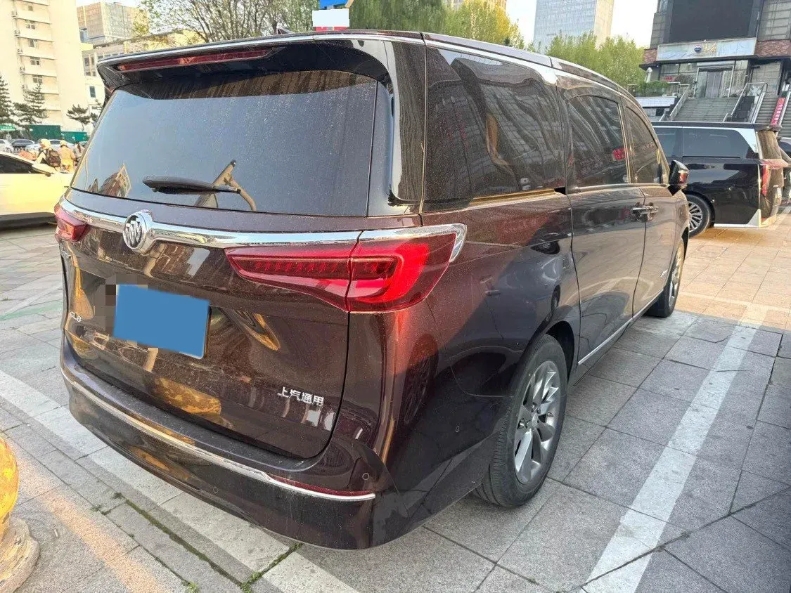 2022 Buick GL8 2.0T 237HP L4 9AT,autocango,china used car exporter,china ev exporter,chinese used car exporter,chinese used ev exporter