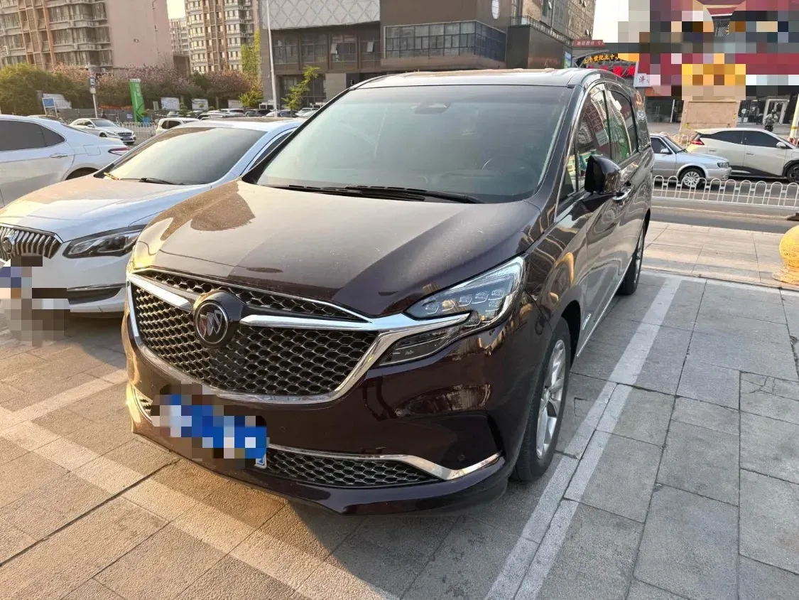 2022 Buick GL8 2.0T 237HP L4 9AT,autocango,china used car exporter,china ev exporter,chinese used car exporter,chinese used ev exporter