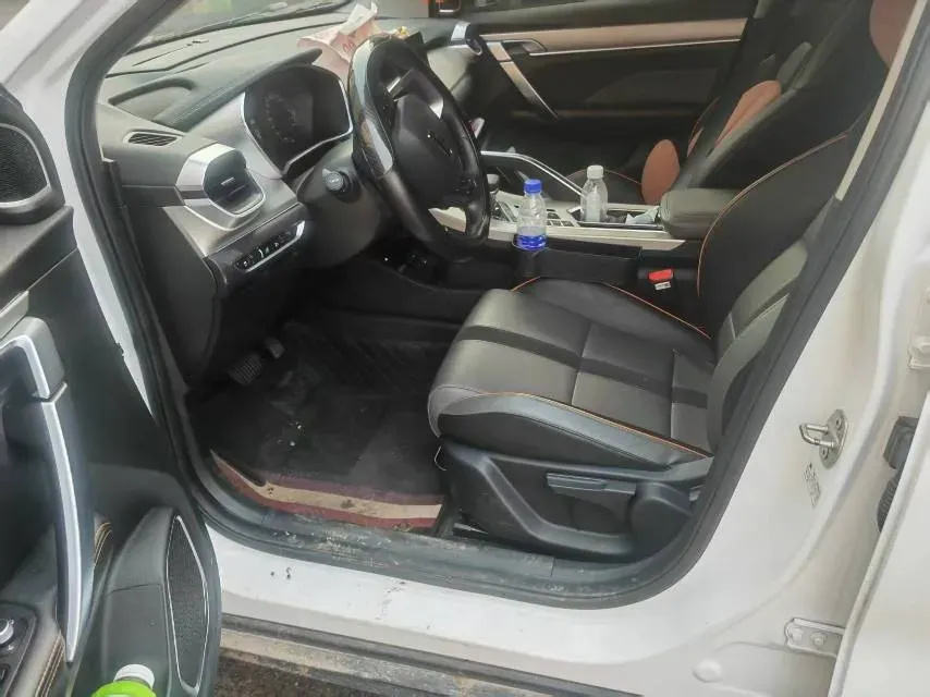 2024 Geely Coolray 1.5T 181HP L4 7DCT,autocango,china used car exporter,china ev exporter,chinese used car exporter,chinese used ev exporter