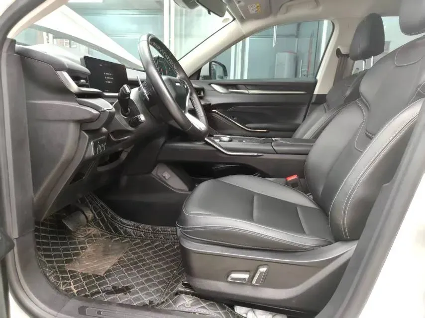2021 Haval H6 1.5T 169HP L4 7DCT,autocango,china used car exporter,china ev exporter,chinese used car exporter,chinese used ev exporter