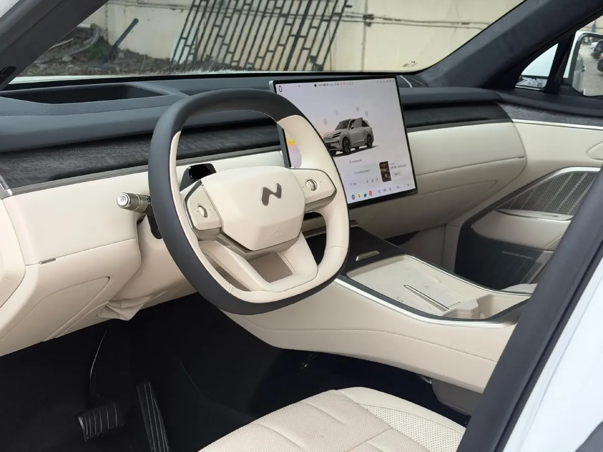 2025 ONVO L90 BEV,autocango,china used car exporter,china ev exporter,chinese used car exporter,chinese used ev exporter