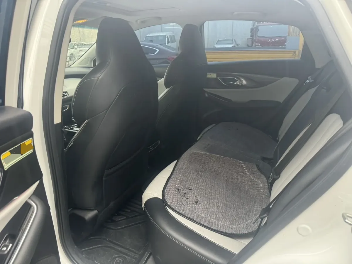 2023 BeiJing Auto EU5 Plus BEV 60.7KWH,autocango,china used car exporter,china ev exporter,chinese used car exporter,chinese used ev exporter