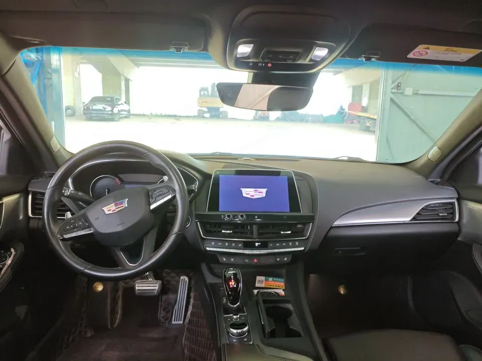 2021 Cadillac CT5 2.0T 237HP L4 10AT,autocango,china used car exporter,china ev exporter,chinese used car exporter,chinese used ev exporter