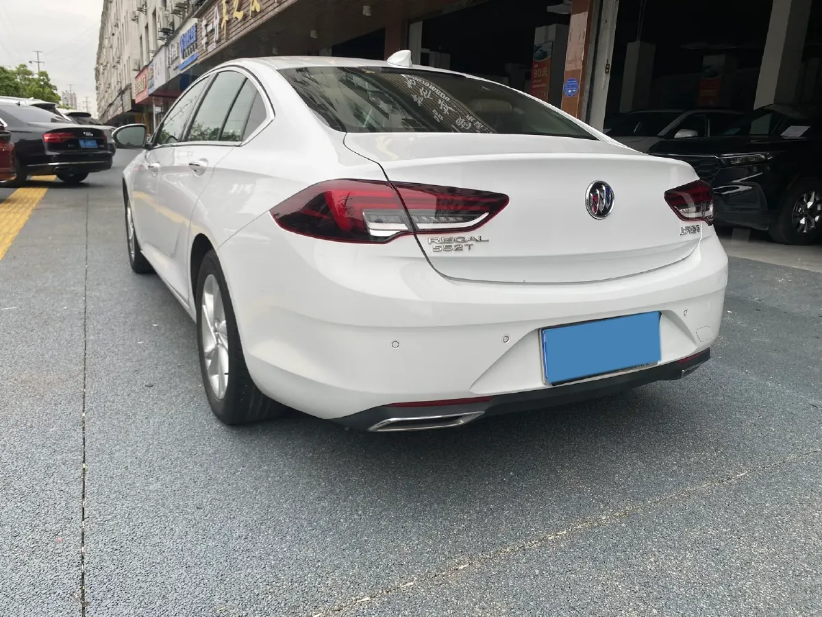 2022 Buick Regal 1.5T 169HP L4 9AT,autocango,china used car exporter,china ev exporter,chinese used car exporter,chinese used ev exporter