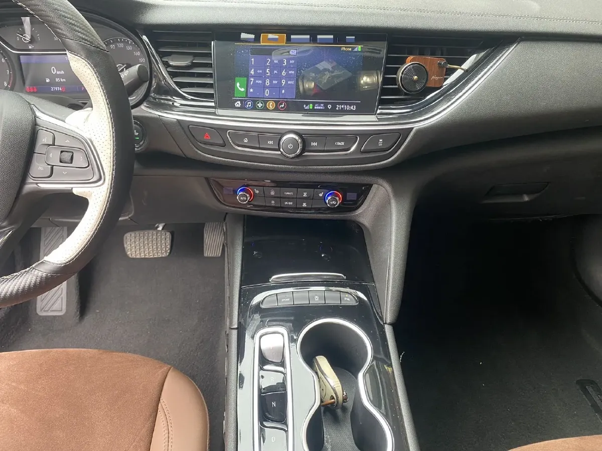 2022 Buick Regal 1.5T 169HP L4 9AT,autocango,china used car exporter,china ev exporter,chinese used car exporter,chinese used ev exporter