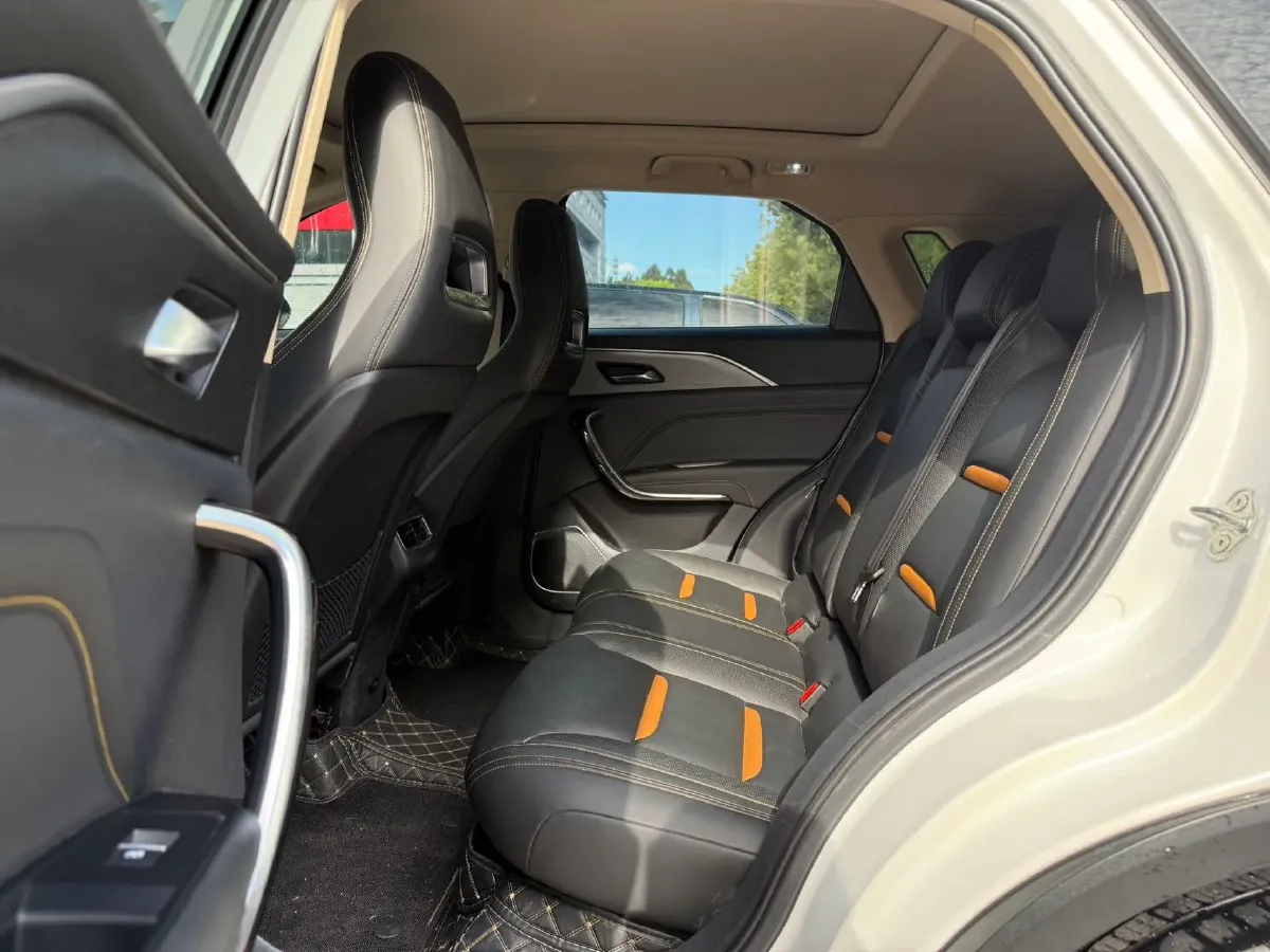 2019 Bestune T77 1.2T 143HP L4 7DCT,autocango,china used car exporter,china ev exporter,chinese used car exporter,chinese used ev exporter