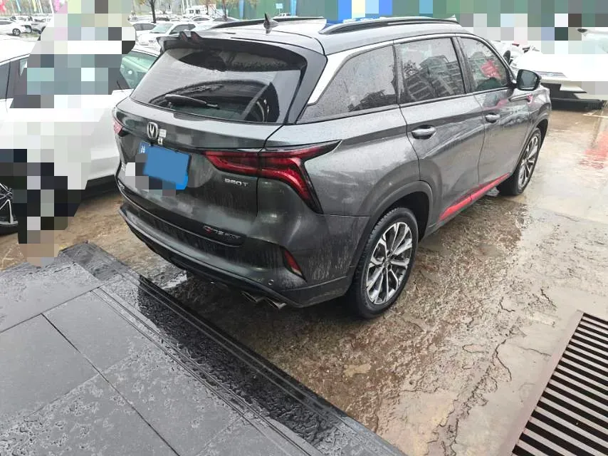 2022 ChangAn CS75 Plus 2.0T 233HP L4 8AT,autocango,china used car exporter,china ev exporter,chinese used car exporter,chinese used ev exporter