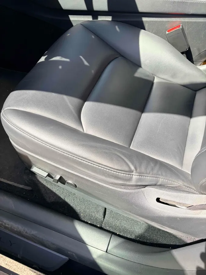 2021 Tesla Model Y BEV 60KWH,autocango,china used car exporter,china ev exporter,chinese used car exporter,chinese used ev exporter