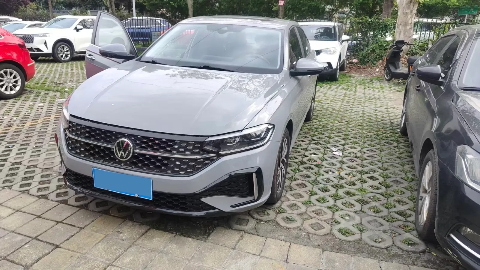 2024 Volkswagen Lavida 1.5L 110HP L4 6AT,autocango,china used car exporter,china ev exporter,chinese used car exporter,chinese used ev exporter