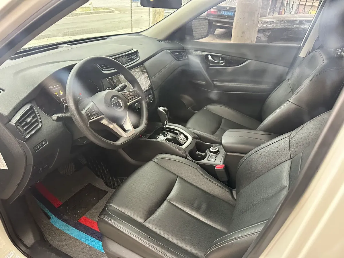 2021 Nissan X-Trail 2.5L 181HP L4 CVT,autocango,china used car exporter,china ev exporter,chinese used car exporter,chinese used ev exporter