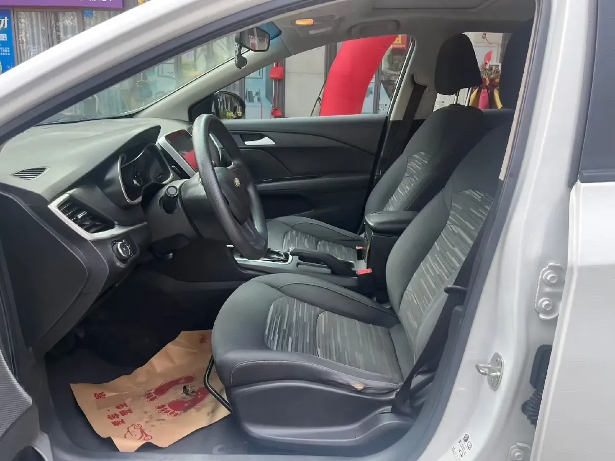 2016 Chevrolet Cavalier 1.5L 113HP L4 6AT,autocango,china used car exporter,china ev exporter,chinese used car exporter,chinese used ev exporter