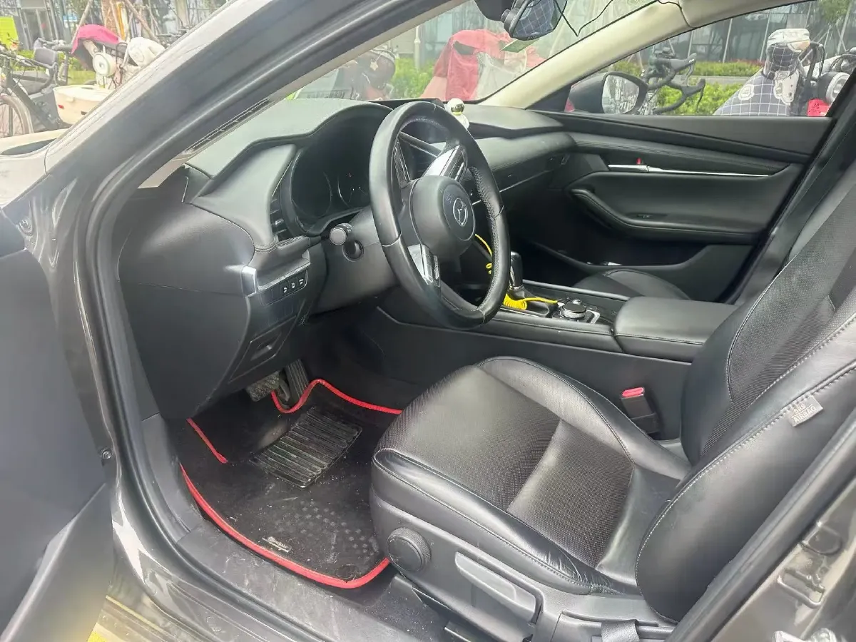 2020 Mazda 3 Axela 2.0L 158HP L4 6AT,autocango,china used car exporter,china ev exporter,chinese used car exporter,chinese used ev exporter