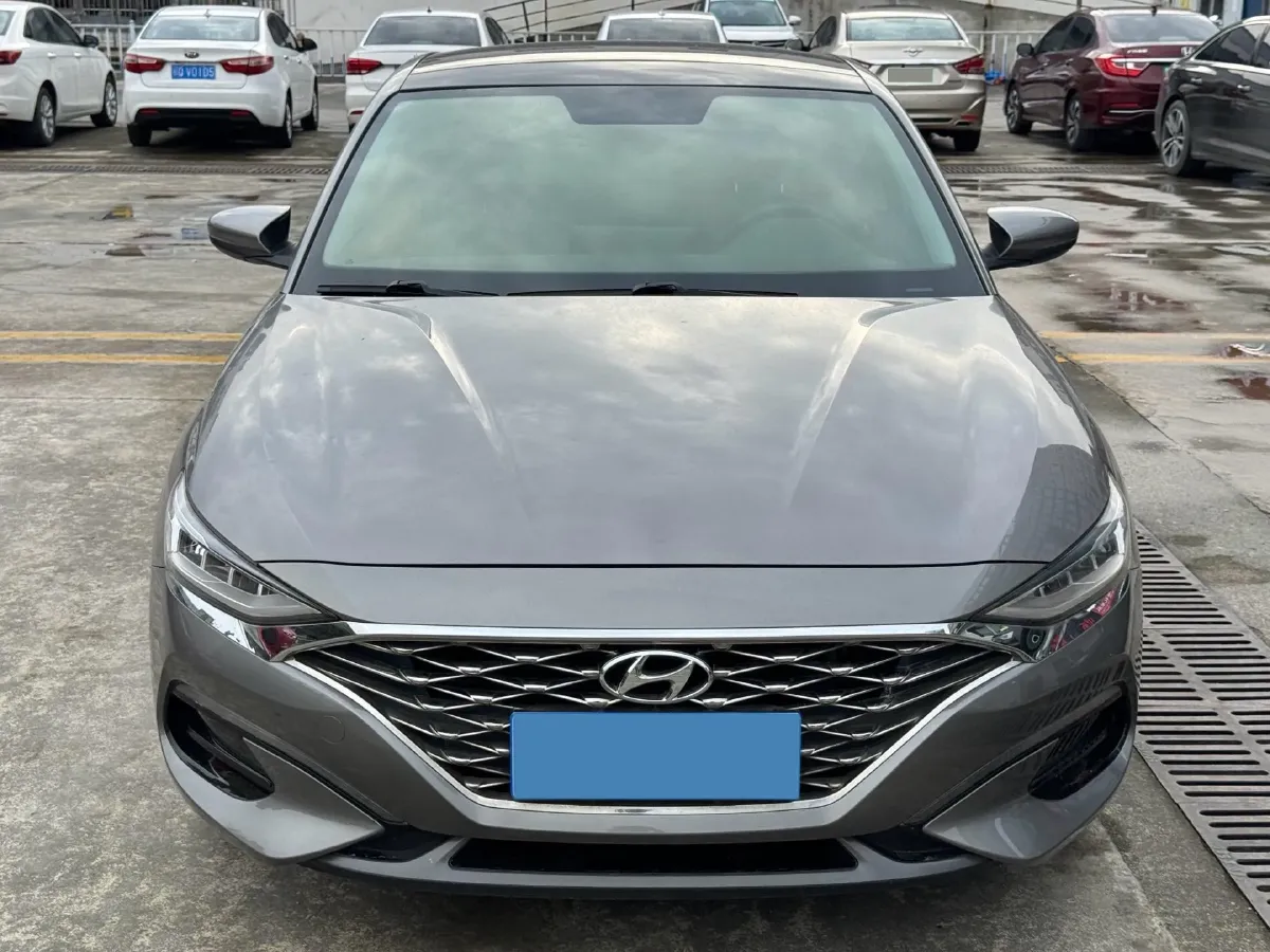 2019 Hyundai La Festa 1.6T 190HP L4 7DCT,autocango,china used car exporter,china ev exporter,chinese used car exporter,chinese used ev exporter