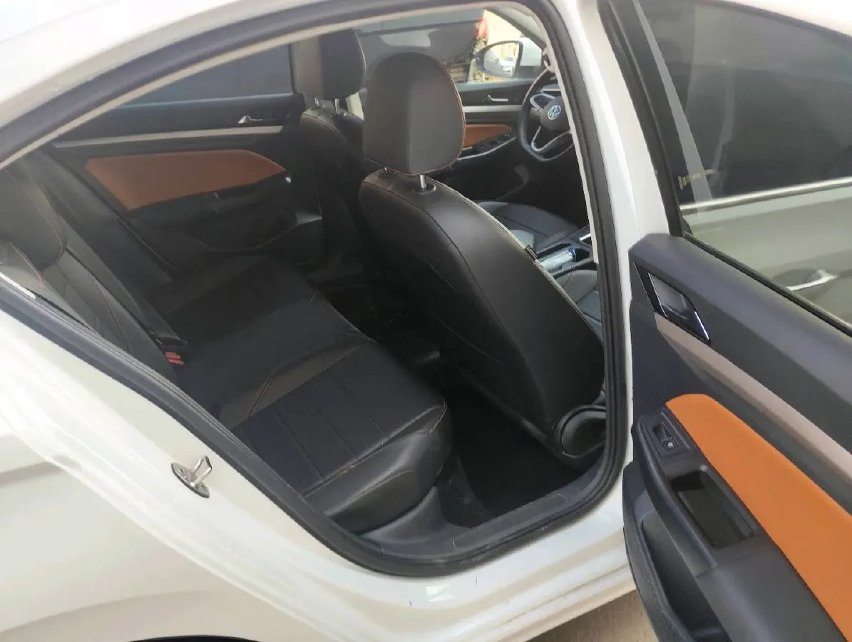 2023 Volkswagen Bora 1.2T 116HP L4 7DCT,autocango,china used car exporter,china ev exporter,chinese used car exporter,chinese used ev exporter