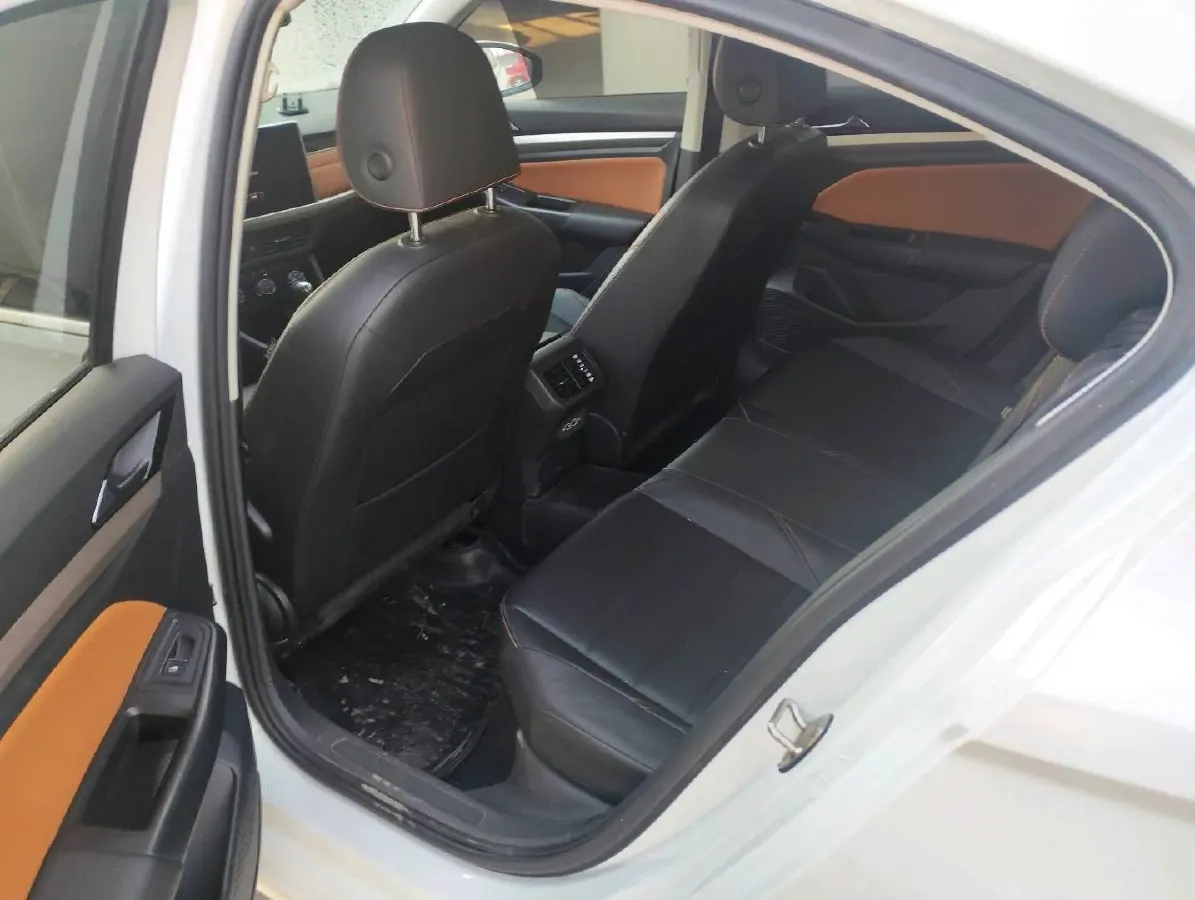 2023 Volkswagen Bora 1.2T 116HP L4 7DCT,autocango,china used car exporter,china ev exporter,chinese used car exporter,chinese used ev exporter