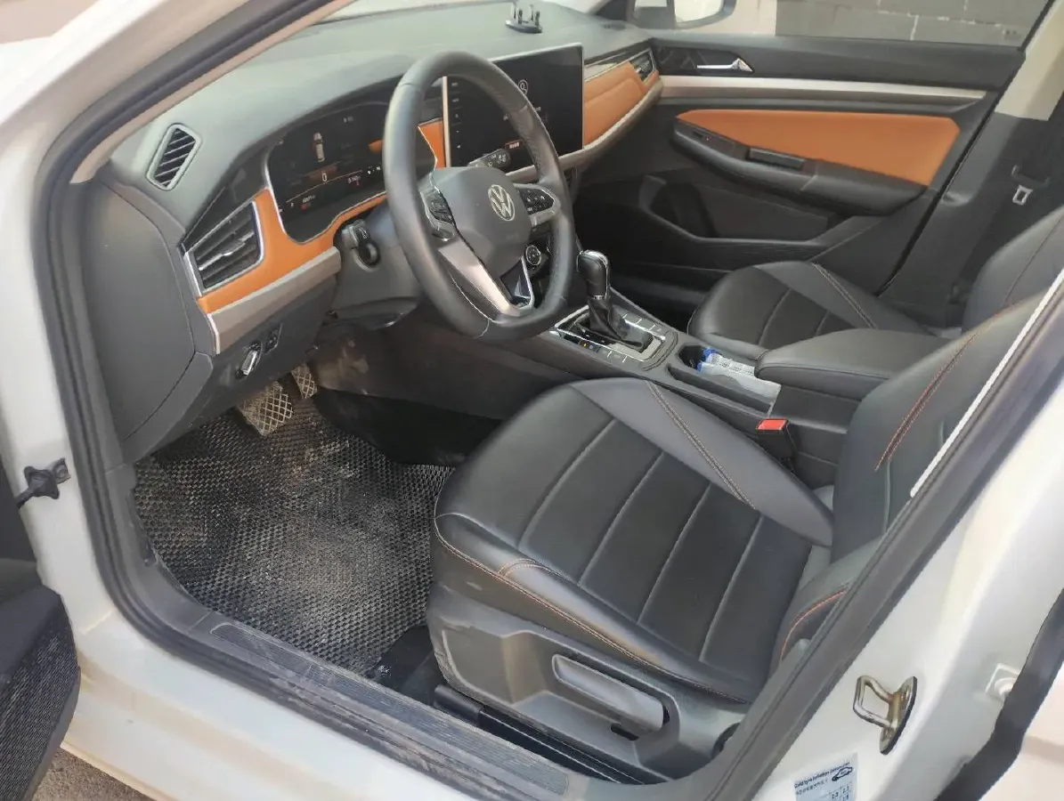 2023 Volkswagen Bora 1.2T 116HP L4 7DCT,autocango,china used car exporter,china ev exporter,chinese used car exporter,chinese used ev exporter