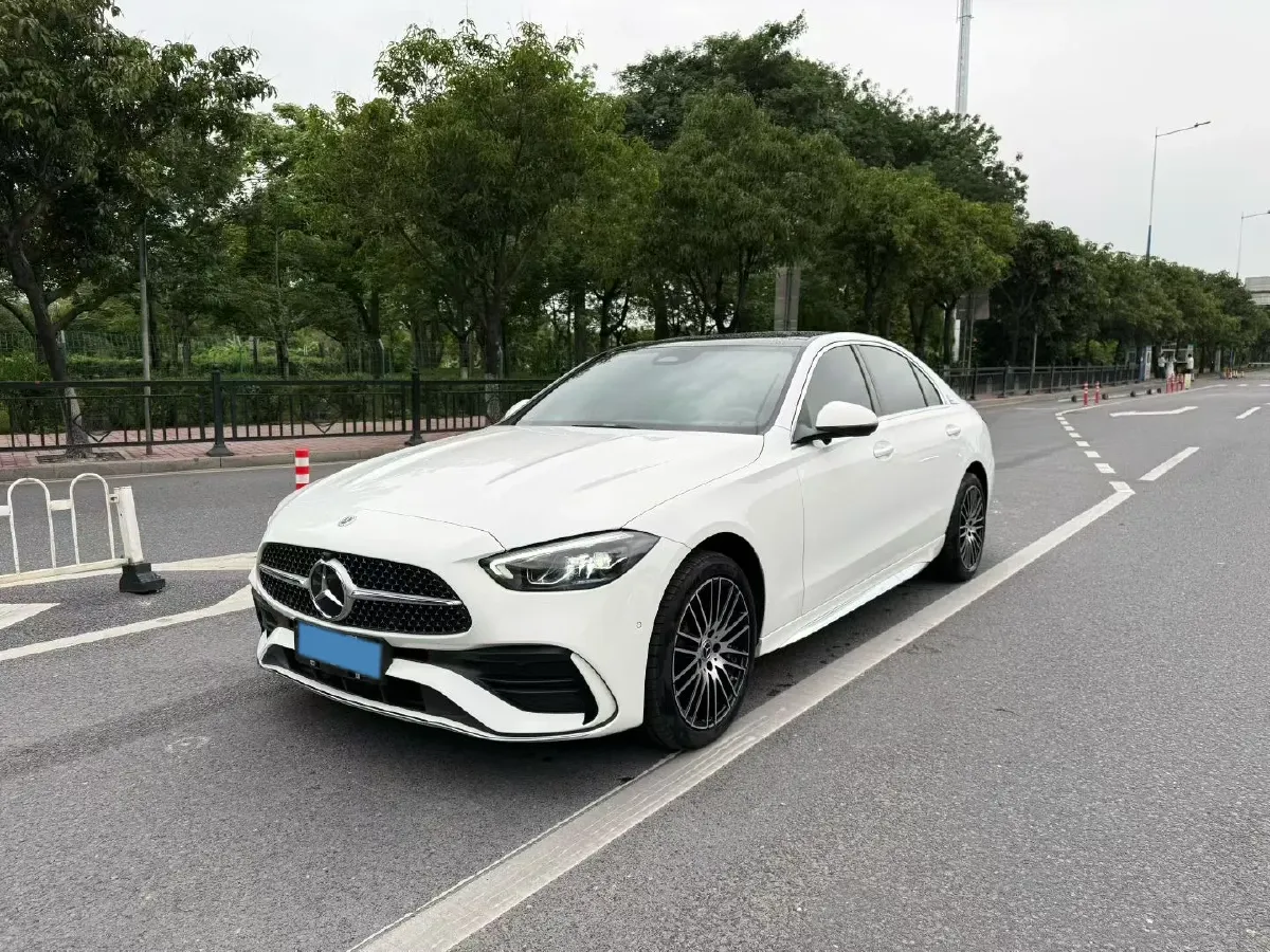 2024 Mercedes-Benz C Class 1.5T 204HP L4 9AT,autocango,china used car exporter,china ev exporter,chinese used car exporter,chinese used ev exporter