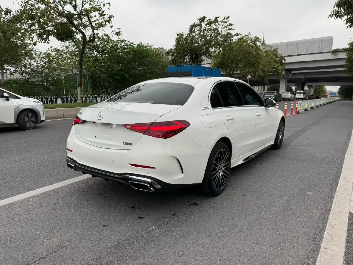 2024 Mercedes-Benz C Class 1.5T 204HP L4 9AT,autocango,china used car exporter,china ev exporter,chinese used car exporter,chinese used ev exporter