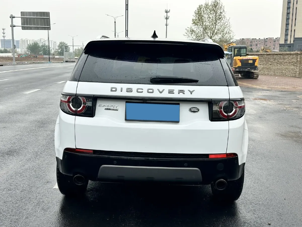 2018 Land Rover Discovery Sport 2.0T 241HP L4 9AT,autocango,china used car exporter,china ev exporter,chinese used car exporter,chinese used ev exporter