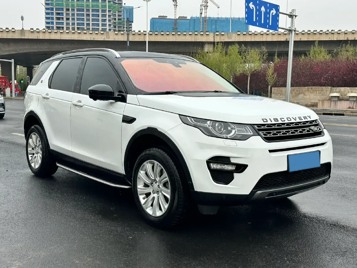 2018 Land Rover Discovery Sport 2.0T 241HP L4 9AT,autocango,china used car exporter,china ev exporter,chinese used car exporter,chinese used ev exporter