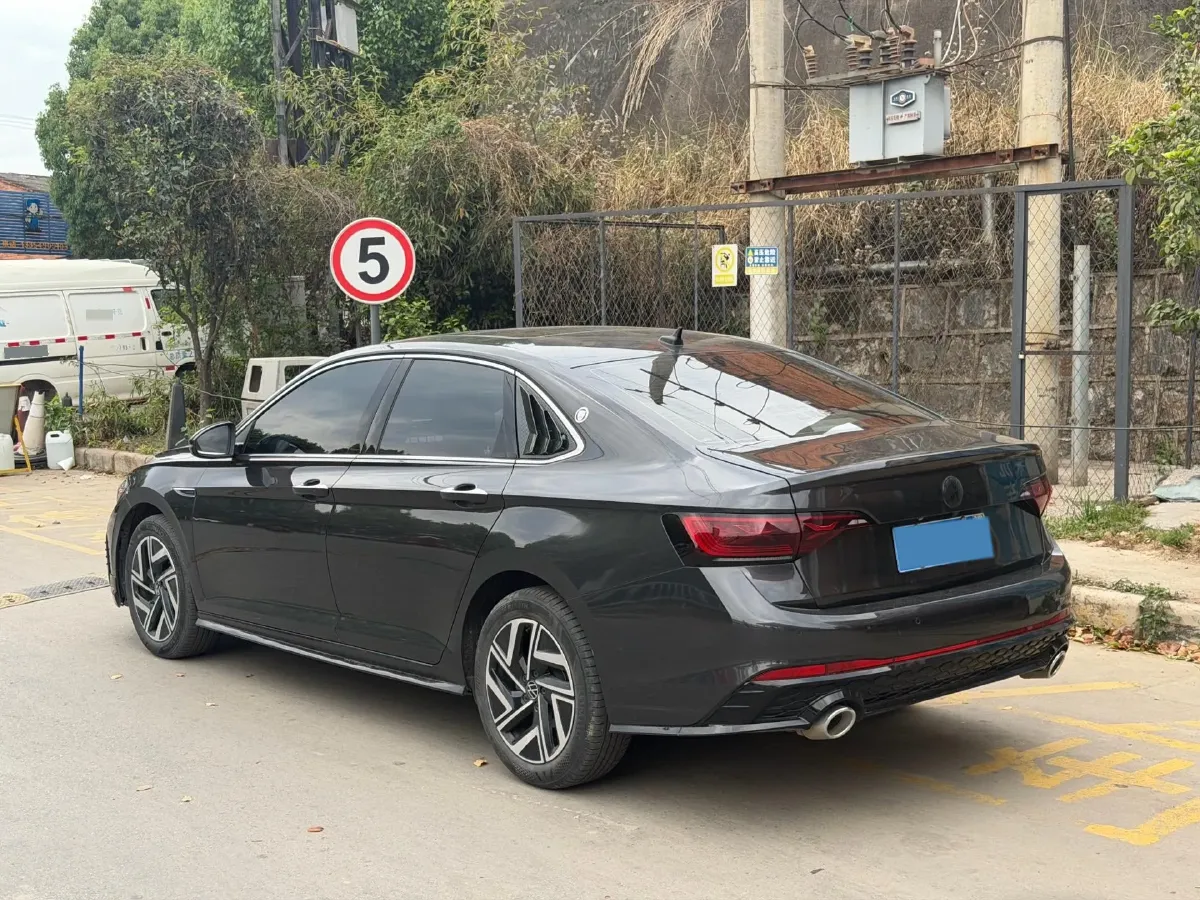 2023 Volkswagen Sagitar 1.5T 160HP L4 7DCT,autocango,china used car exporter,china ev exporter,chinese used car exporter,chinese used ev exporter