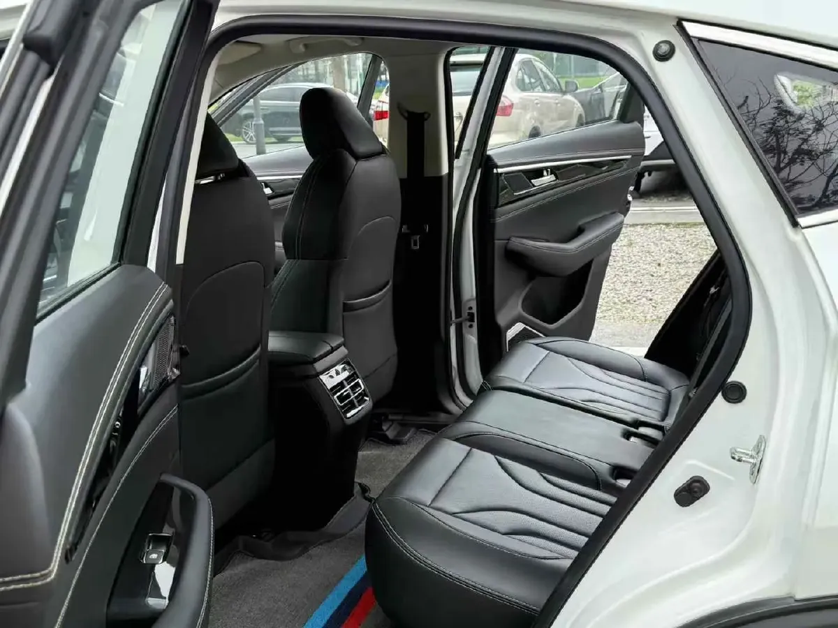 2019 ChangAn CS85 Coupe 2.0T 233HP L4 8AT,autocango,china used car exporter,china ev exporter,chinese used car exporter,chinese used ev exporter