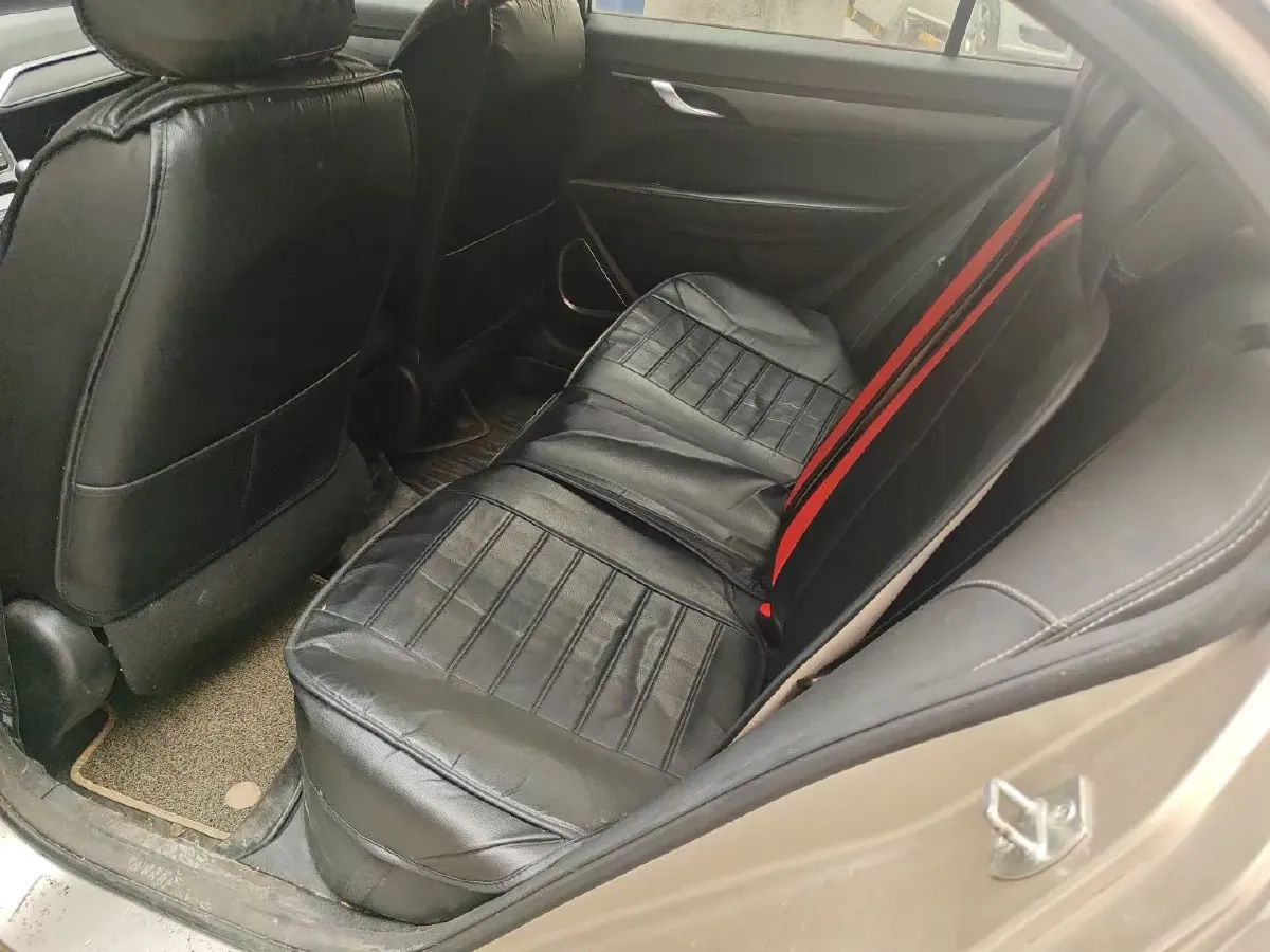 2020 Geely Emgrand 1.5L 109HP L4 5MT,autocango,china used car exporter,china ev exporter,chinese used car exporter,chinese used ev exporter