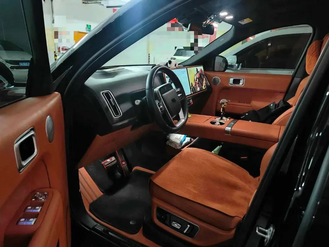 2024 Land Rover Range Rover Evoque 1.5T 200HP L3 8AT PHEV 15.5KWH,autocango,china used car exporter,china ev exporter,chinese used car exporter,chinese used ev exporter