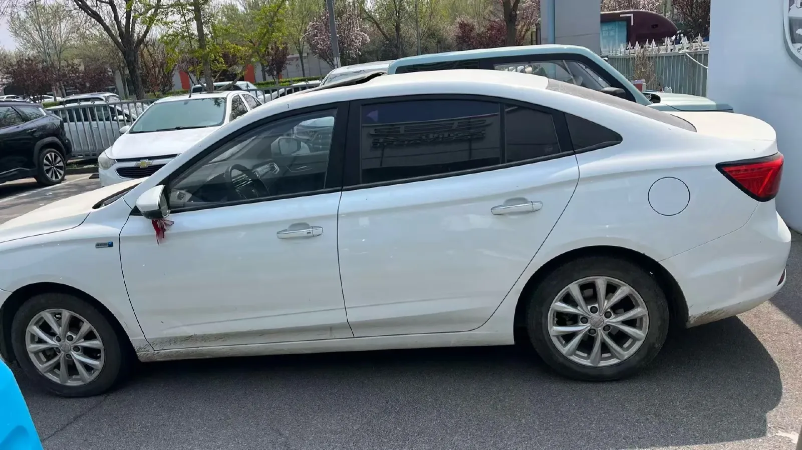 2020 Roewe i5 1.5L 120HP L4 CVT,autocango,china used car exporter,china ev exporter,chinese used car exporter,chinese used ev exporter