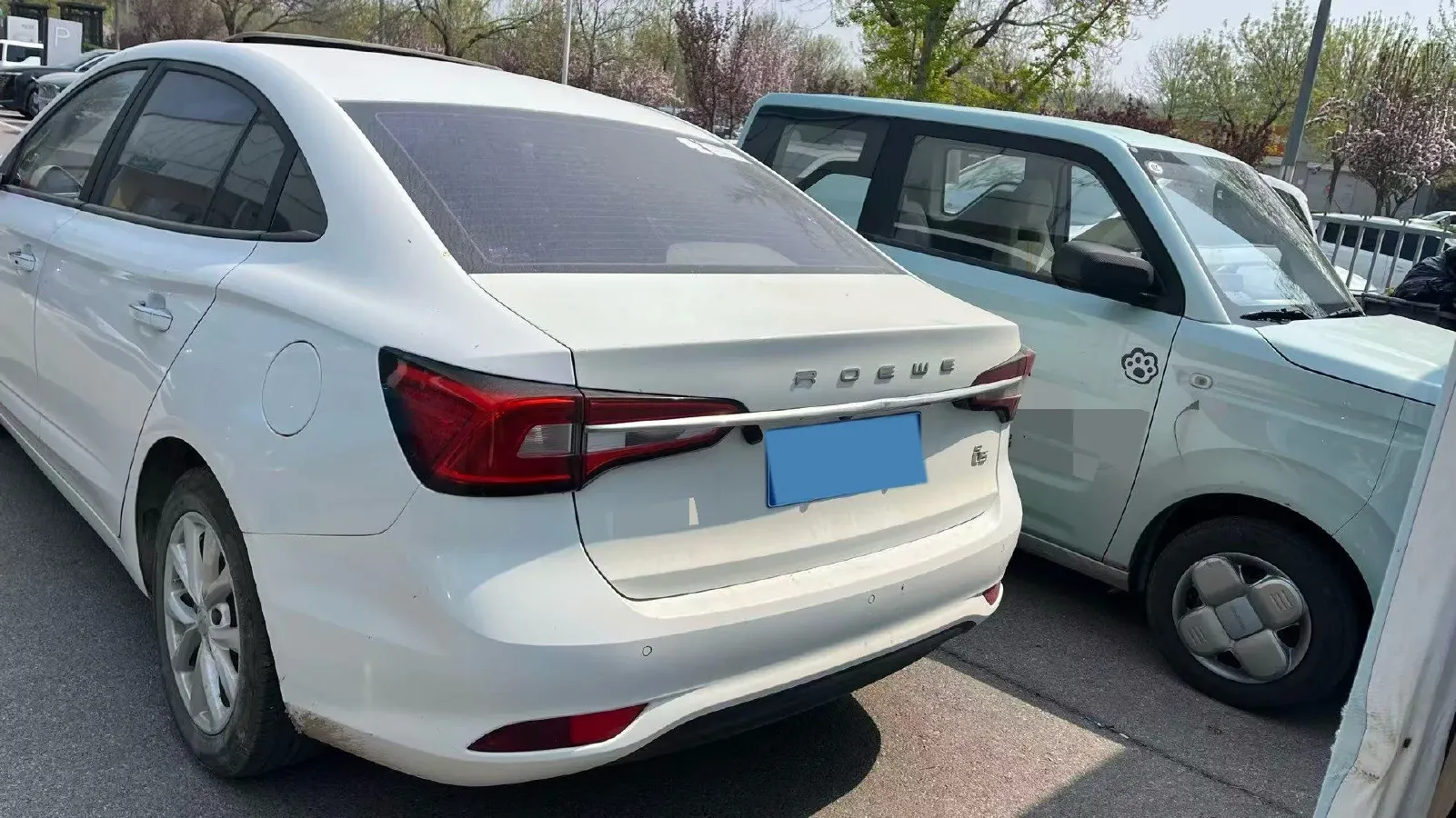 2020 Roewe i5 1.5L 120HP L4 CVT,autocango,china used car exporter,china ev exporter,chinese used car exporter,chinese used ev exporter