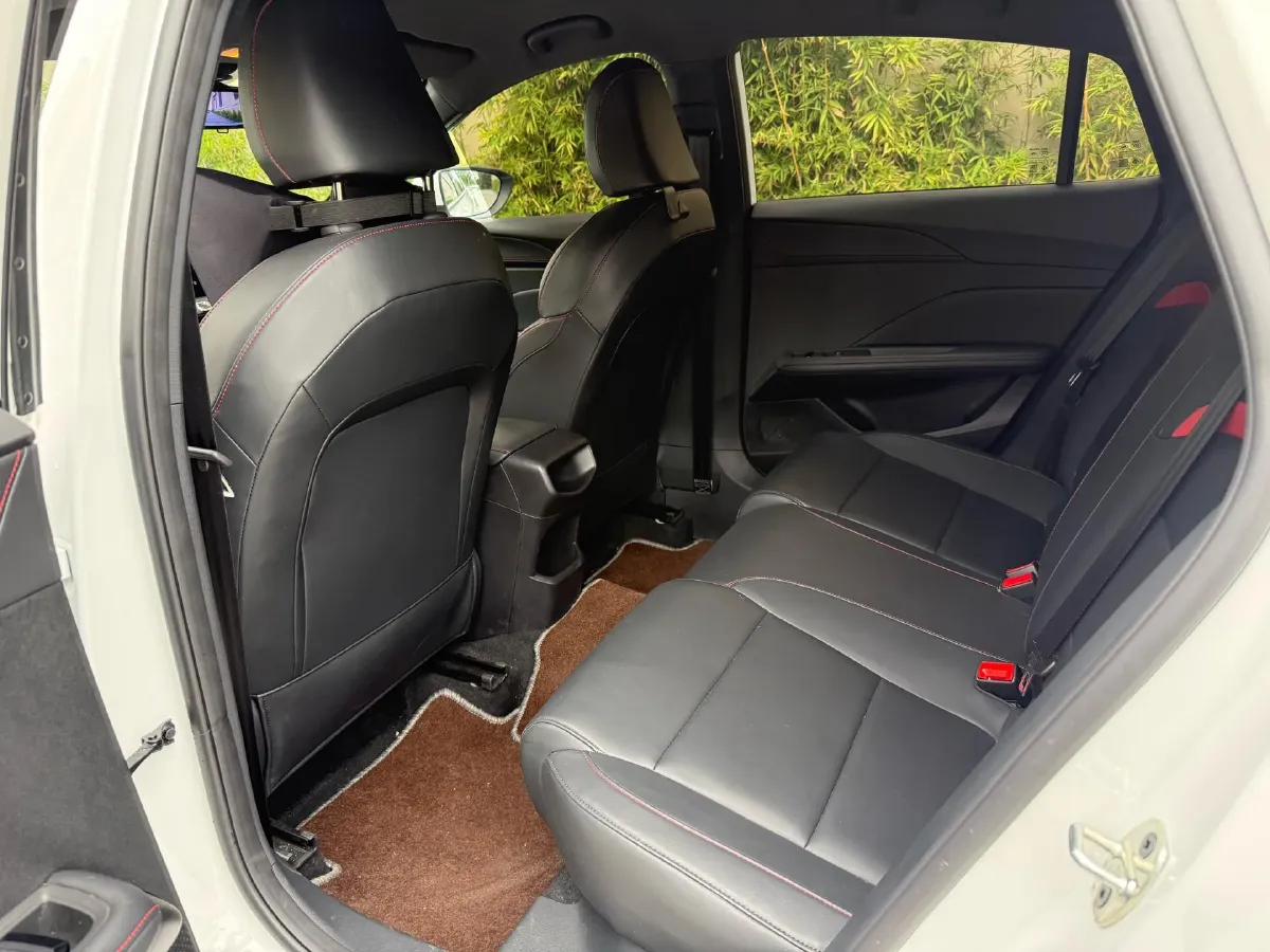 2025 MG 5 1.5L 129HP L4 CVT,autocango,china used car exporter,china ev exporter,chinese used car exporter,chinese used ev exporter