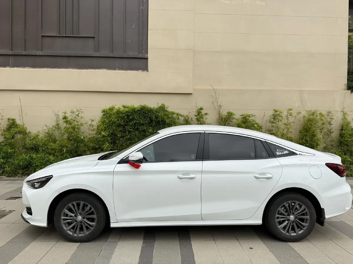 2025 MG 5 1.5L 129HP L4 CVT,autocango,china used car exporter,china ev exporter,chinese used car exporter,chinese used ev exporter