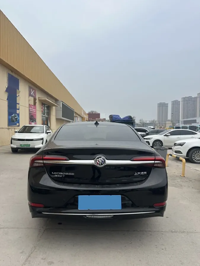 2022 Buick Larcosse 1.5T 169HP L4 9AT,autocango,china used car exporter,china ev exporter,chinese used car exporter,chinese used ev exporter