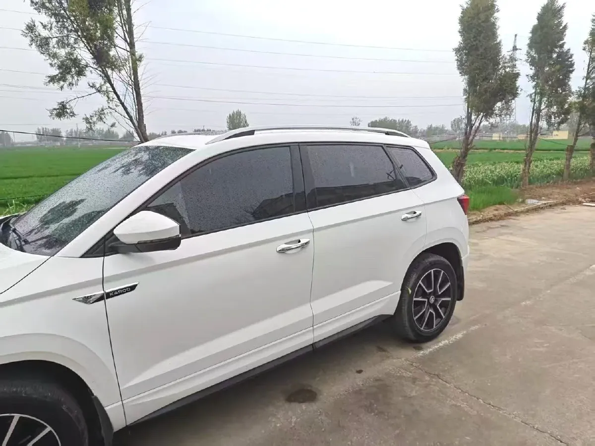 2022 Skoda Karoq 1.4T 150HP L4 7DCT,autocango,china used car exporter,china ev exporter,chinese used car exporter,chinese used ev exporter