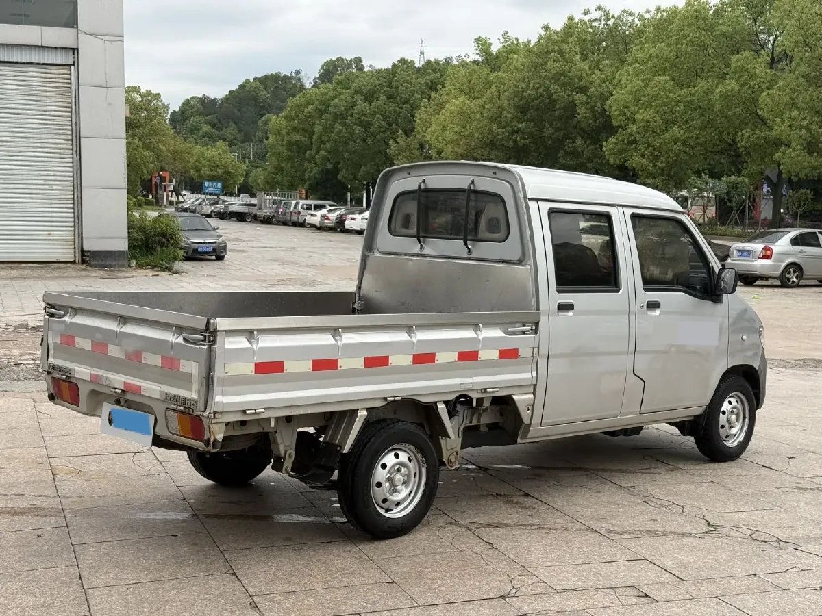 2020 WuLing ZhiGuang Mini Truck 1.2L 76HP L4 5MT,autocango,china used car exporter,china ev exporter,chinese used car exporter,chinese used ev exporter