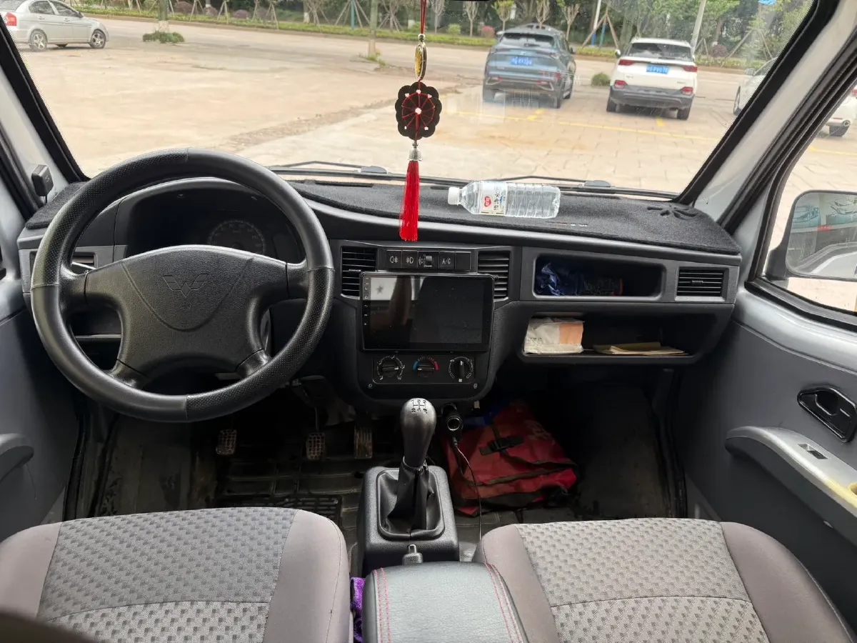 2020 WuLing ZhiGuang Mini Truck 1.2L 76HP L4 5MT,autocango,china used car exporter,china ev exporter,chinese used car exporter,chinese used ev exporter