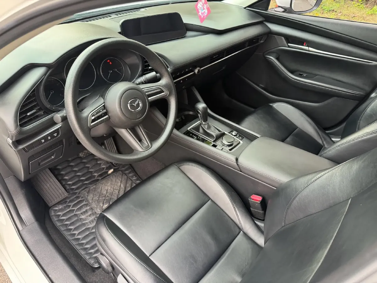 2022 Mazda 3 Axela 2.0L 158HP L4 6AT,autocango,china used car exporter,china ev exporter,chinese used car exporter,chinese used ev exporter