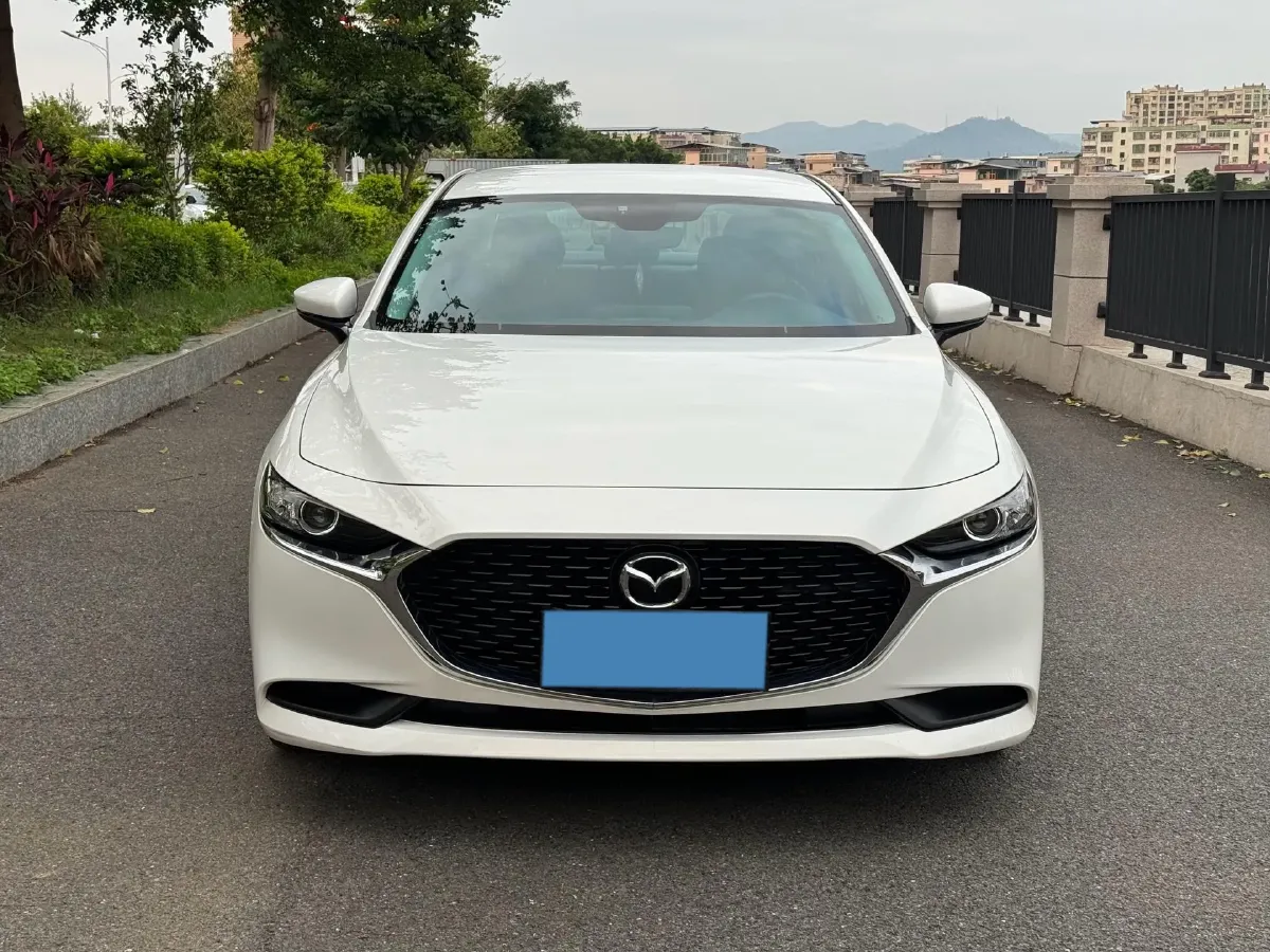 2022 Mazda 3 Axela 2.0L 158HP L4 6AT,autocango,china used car exporter,china ev exporter,chinese used car exporter,chinese used ev exporter