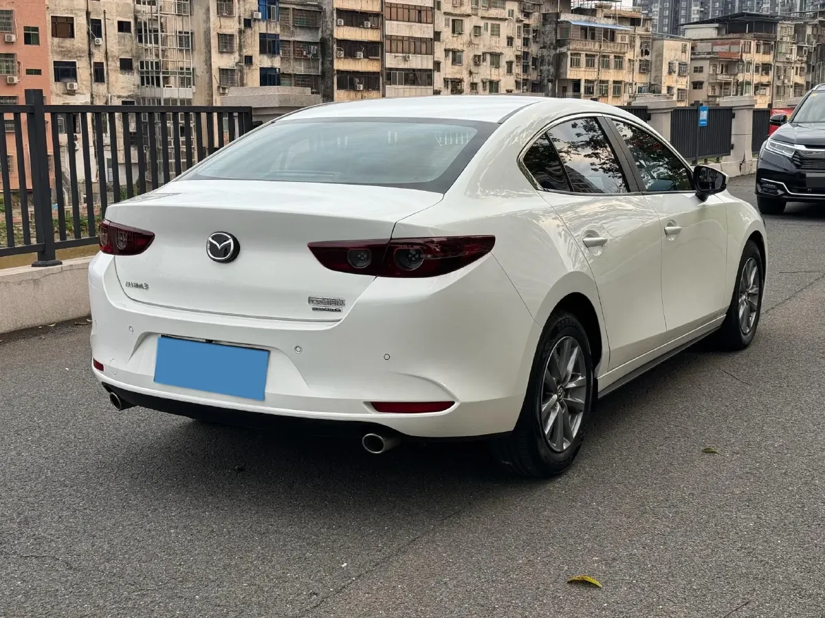 2022 Mazda 3 Axela 2.0L 158HP L4 6AT,autocango,china used car exporter,china ev exporter,chinese used car exporter,chinese used ev exporter