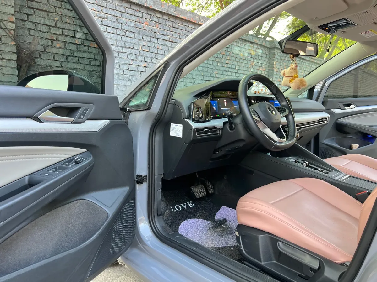 2021 Volkswagen Golf 1.4T 150HP L4 7DCT,autocango,china used car exporter,china ev exporter,chinese used car exporter,chinese used ev exporter