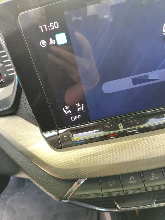 2022 Skoda Octavia 1.4T 150HP L4 7DCT,autocango,china used car exporter,china ev exporter,chinese used car exporter,chinese used ev exporter