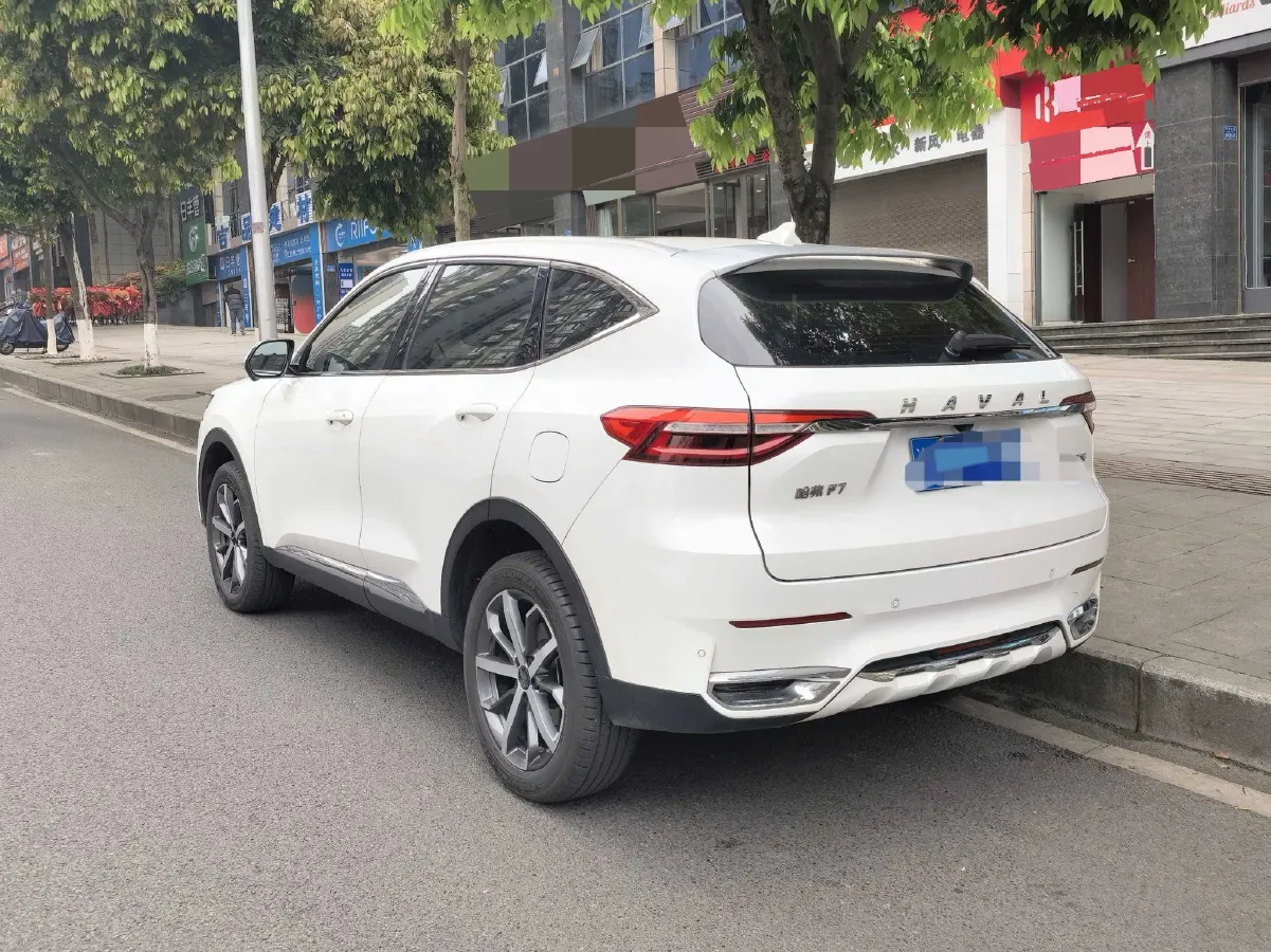 2021 Haval F7 1.5T 169HP L4 7DCT,autocango,china used car exporter,china ev exporter,chinese used car exporter,chinese used ev exporter