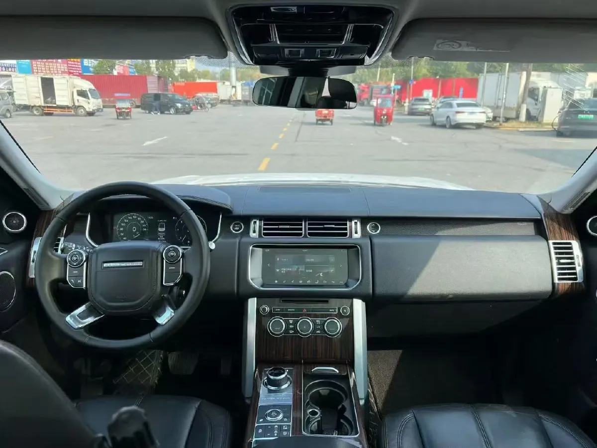 2016 Land Rover Range Rover Evoque 2.0T 241HP L4 9AT,autocango,china used car exporter,china ev exporter,chinese used car exporter,chinese used ev exporter