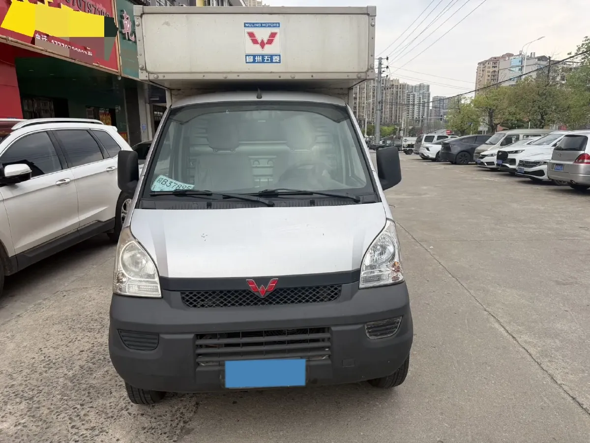 2015 WuLing RongGuang V 1.5L 112HP L4 5MT,autocango,china used car exporter,china ev exporter,chinese used car exporter,chinese used ev exporter