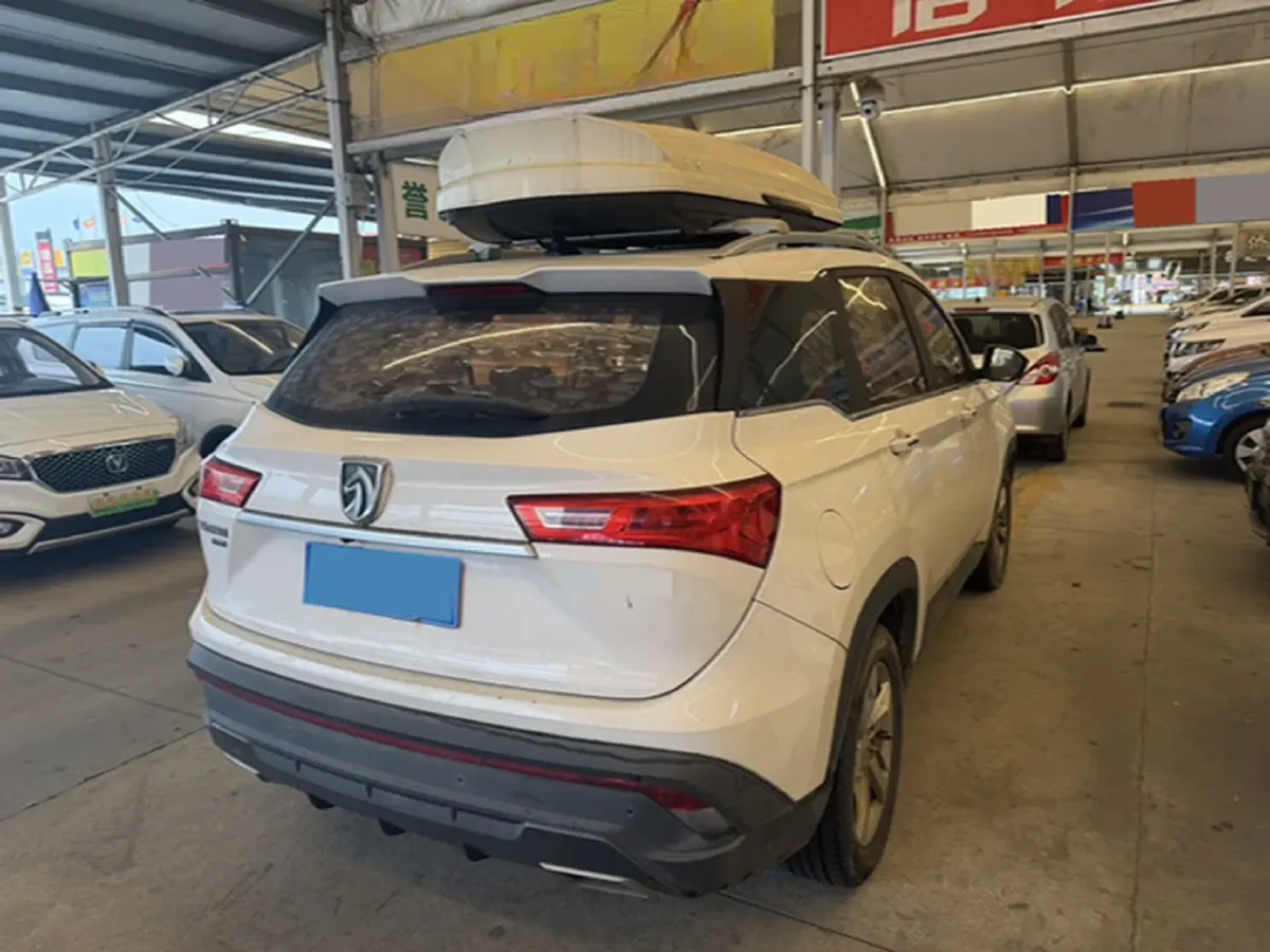 2019 BaoJun 530 1.5T 151HP L4 CVT,autocango,china used car exporter,china ev exporter,chinese used car exporter,chinese used ev exporter