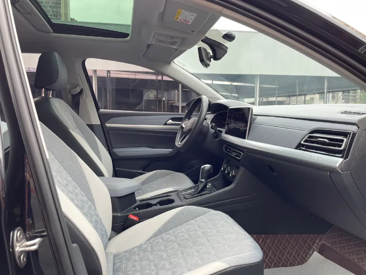 2023 Volkswagen Lavida 1.4T 150HP L4 7DCT,autocango,china used car exporter,china ev exporter,chinese used car exporter,chinese used ev exporter